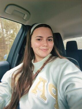 Meet your Posher, Karlie